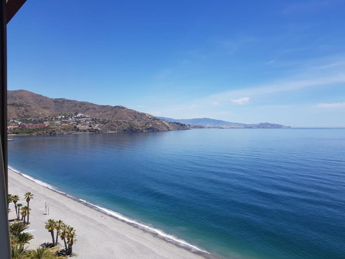 Atico En Almunecar. Primera Linea De Playa Con Vistas Espectaculares Екстер'єр фото